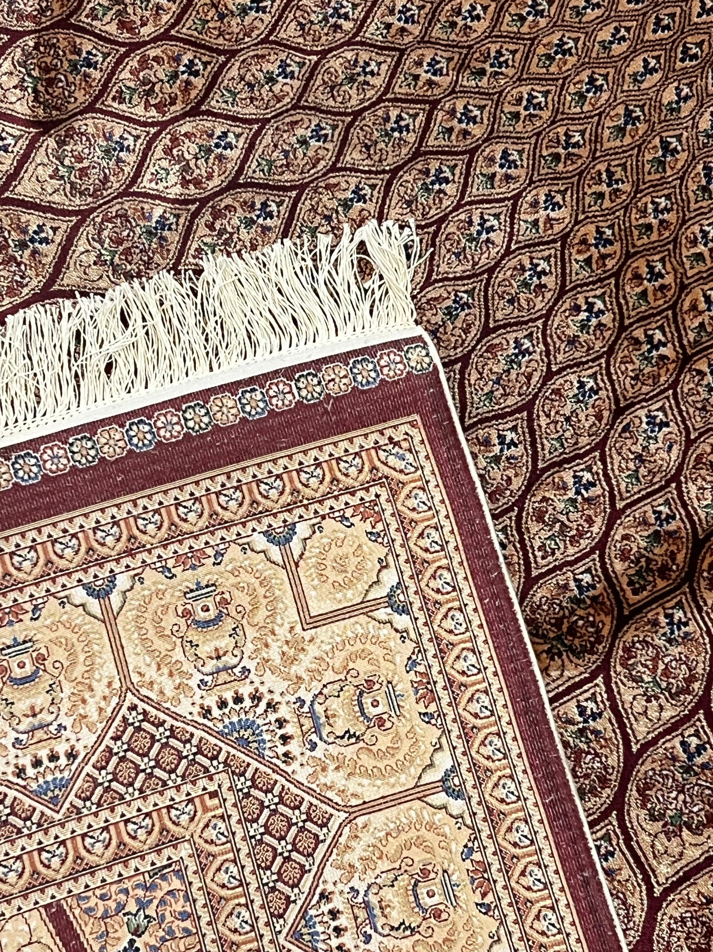 7’ x 10’ Luxury Silk Rug – Burgundy & Ivory Radiating Medallion Design – Intricate Woven Turkish Area Rug