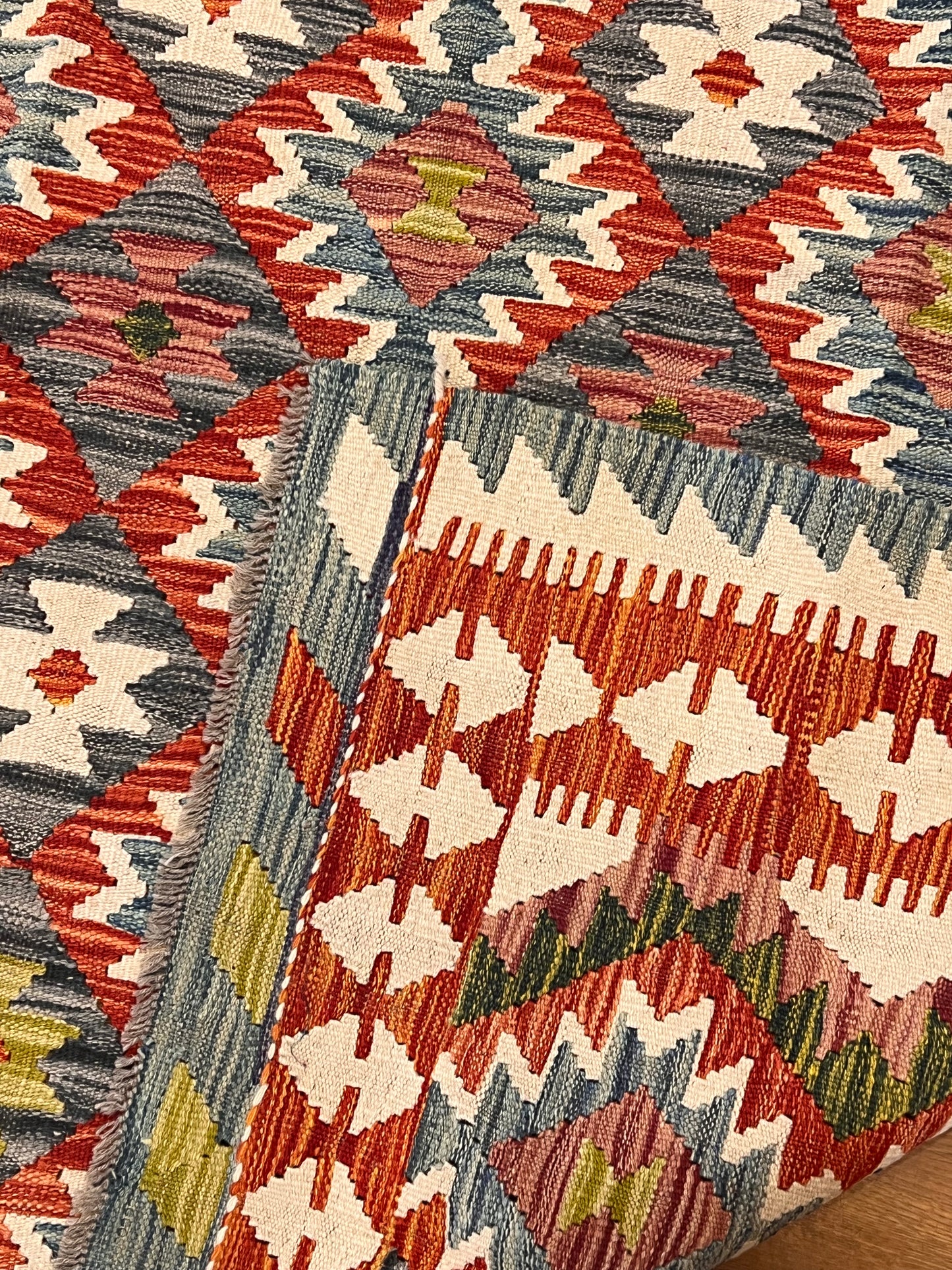 5x7 Fine Quality Handwoven Turkish Kilim Rug – Colorful Geometric Anatolian Rug