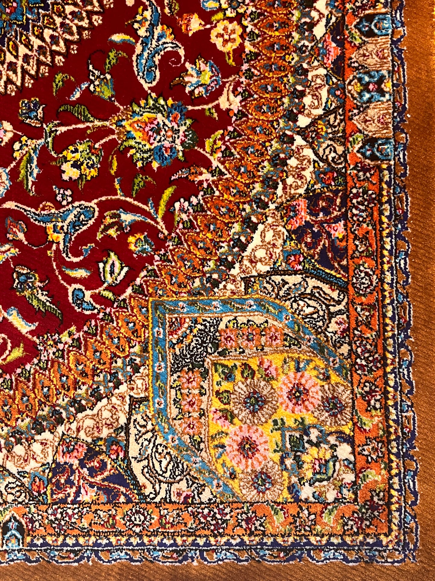 19” x 28” Small Silk Rug – Ruby Red Floral Medallion Luxury Accent Rug