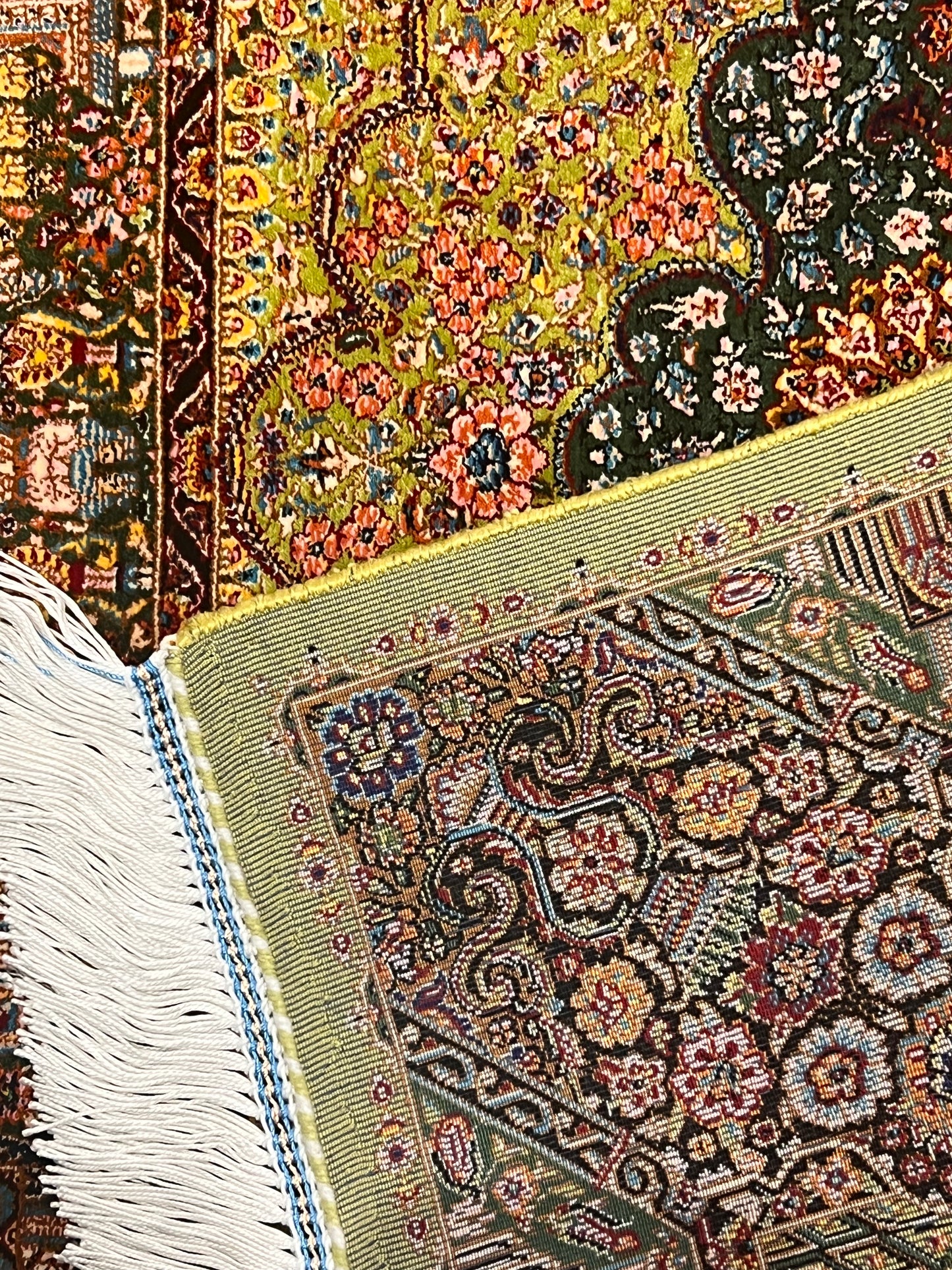 19” x 28” Small Silk Rug – Olive Green Botanical Medallion Luxury Accent Rug