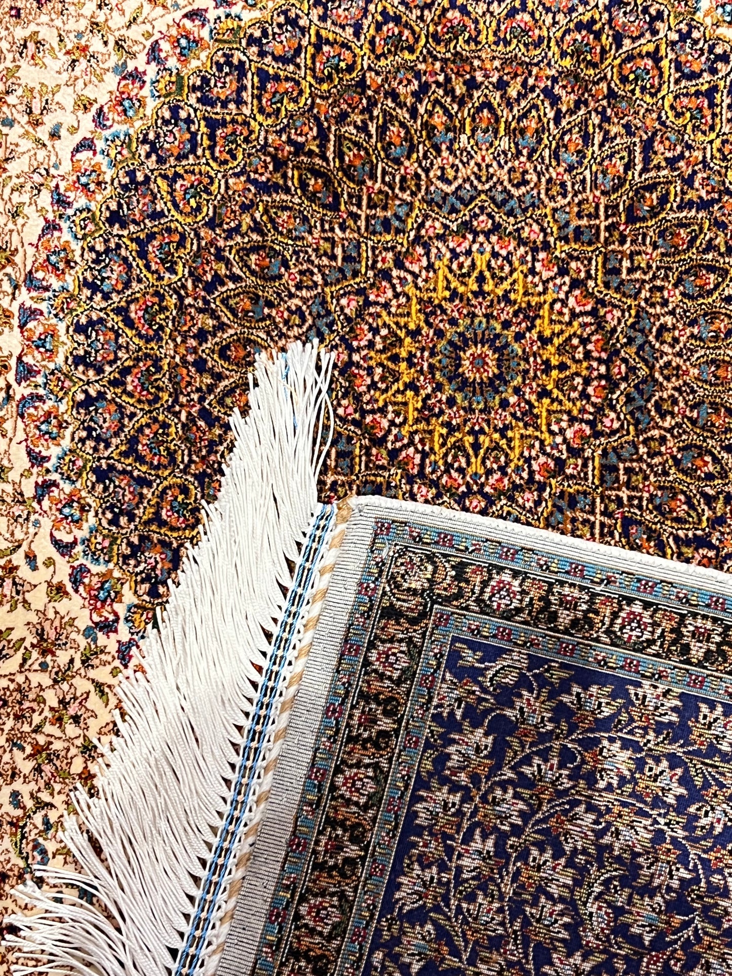 23” × 35” Luxury Turkish Silk Rug – Royal Navy Blue & Ivory Floral Medallion, Hereke-Inspired Oriental Accent Rug