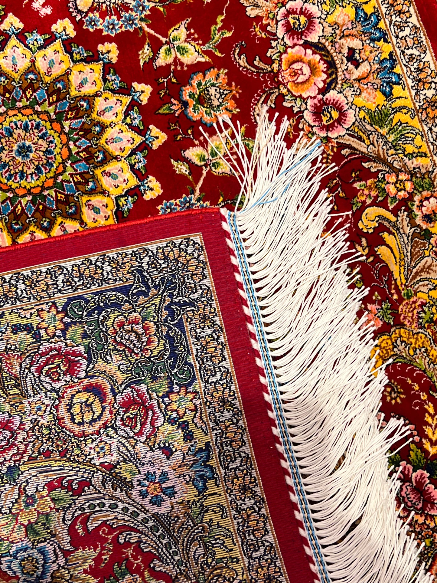 23” x 35” Luxury Turkish Silk Rug – Ruby Red Floral Medallion Design, Oriental Accent Rug with Hand-Finished Fringe