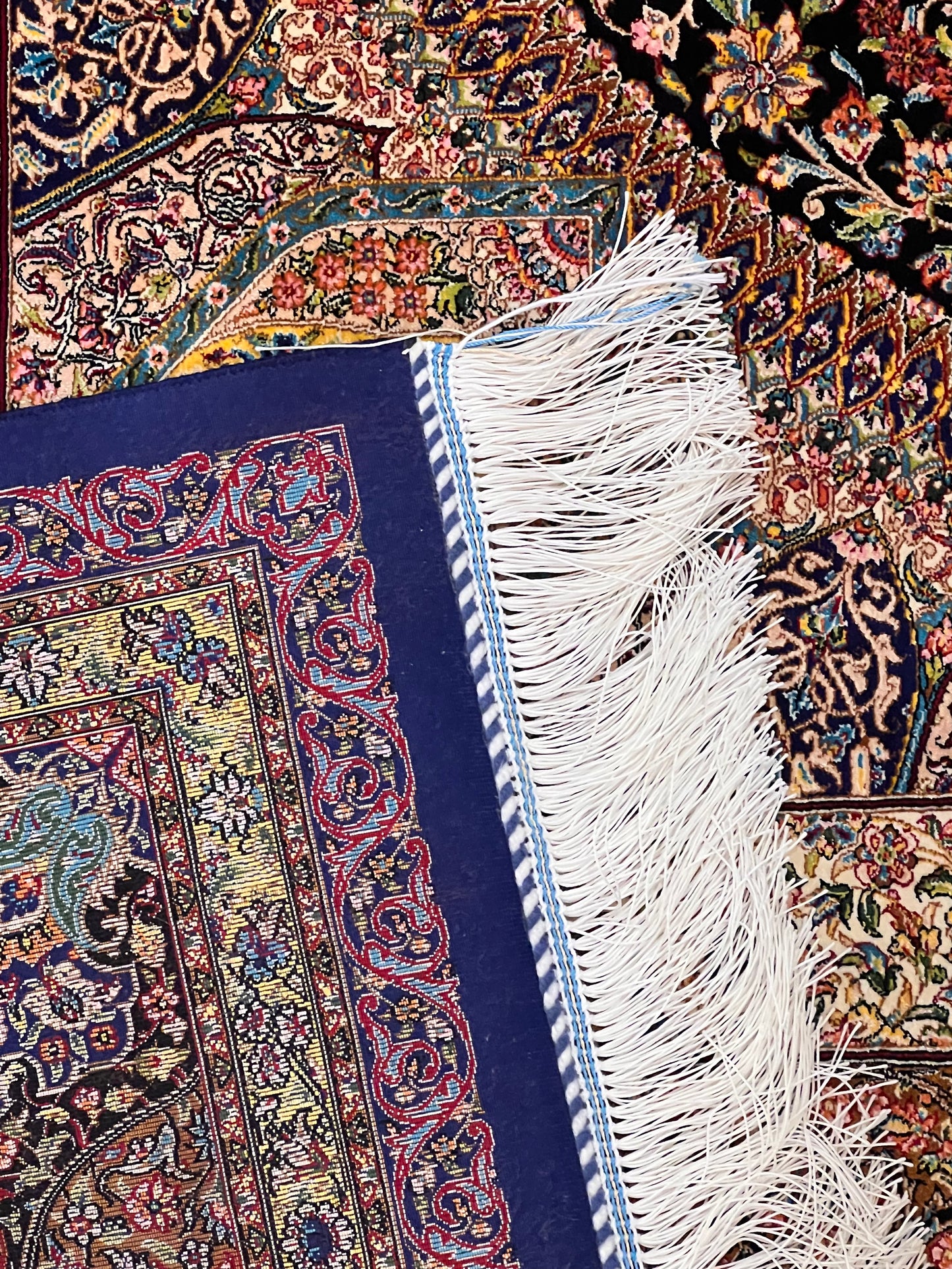 5’ x 8’ Luxury Silk Rug – Black Grand Medallion & Floral Design – Intricate Woven Turkish Area Rug