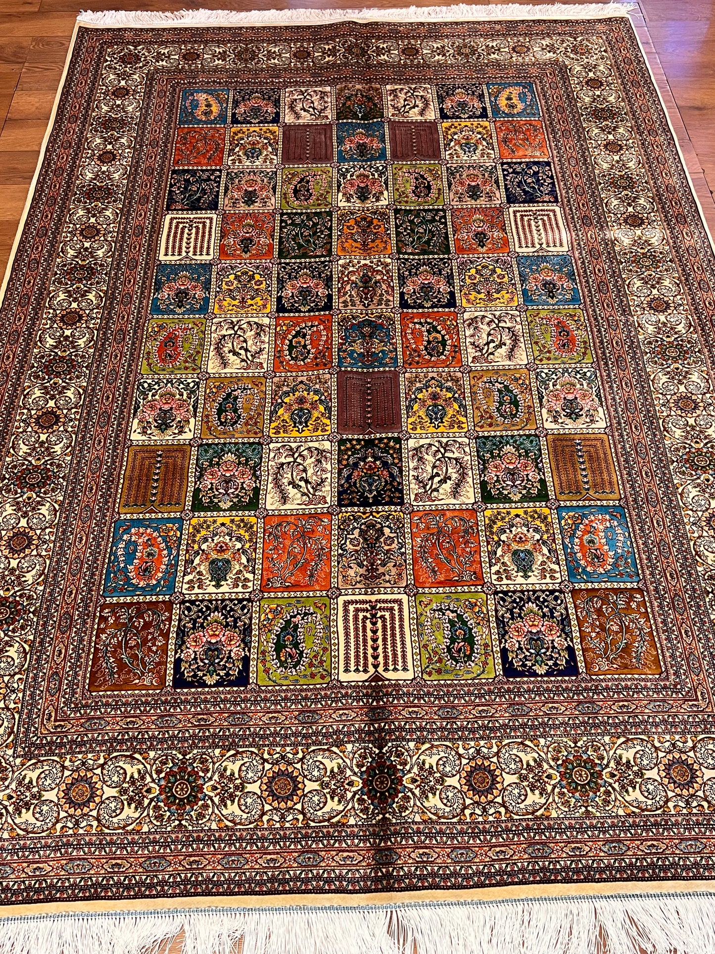 5x8 Bamboo Silk Rug – Multicolor Garden Panel Design – Woven Turkish Area Rug