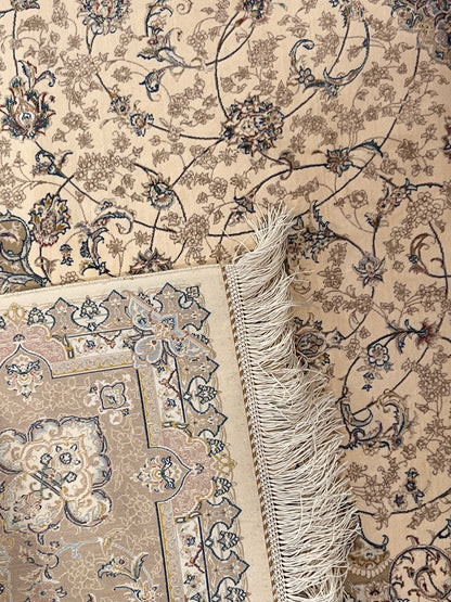 5x8 Bamboo Silk Rug – Ivory & Beige Medallion Design – Elegant Woven Turkish Area Rug