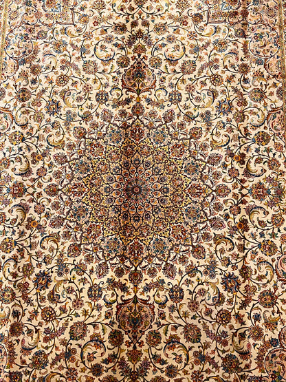 5’ x 8’ Ivory Bamboo Silk Rug – Ornate Floral Medallion Design – Luxury Woven Area Rug