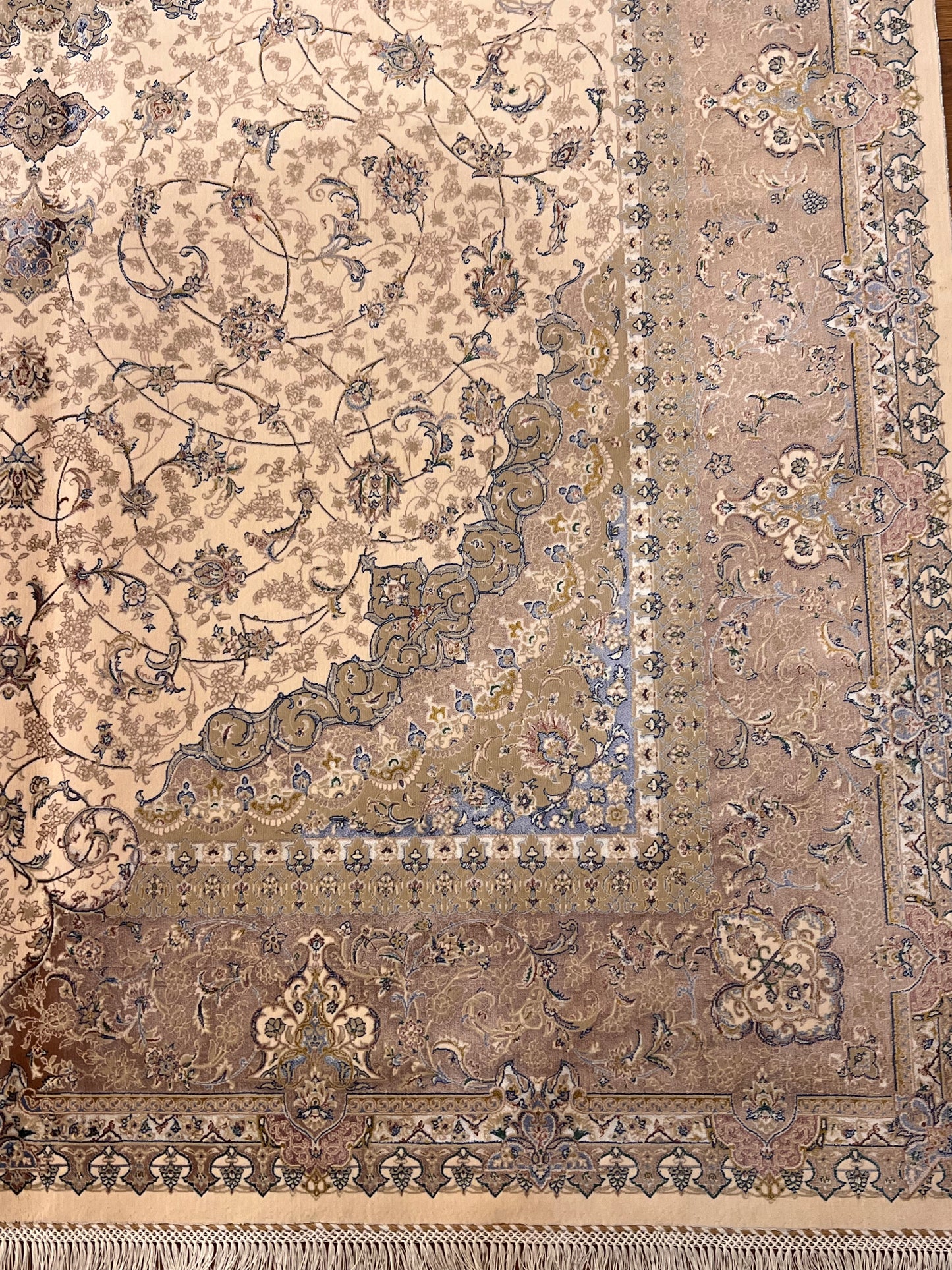 5x8 Luxury Ivory & Beige Bamboo Silk Rug – Ornate Floral Medallion Design – Elegant Turkish Area Rug