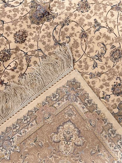 5x8 Luxury Ivory & Beige Bamboo Silk Rug – Ornate Floral Medallion Design – Elegant Turkish Area Rug