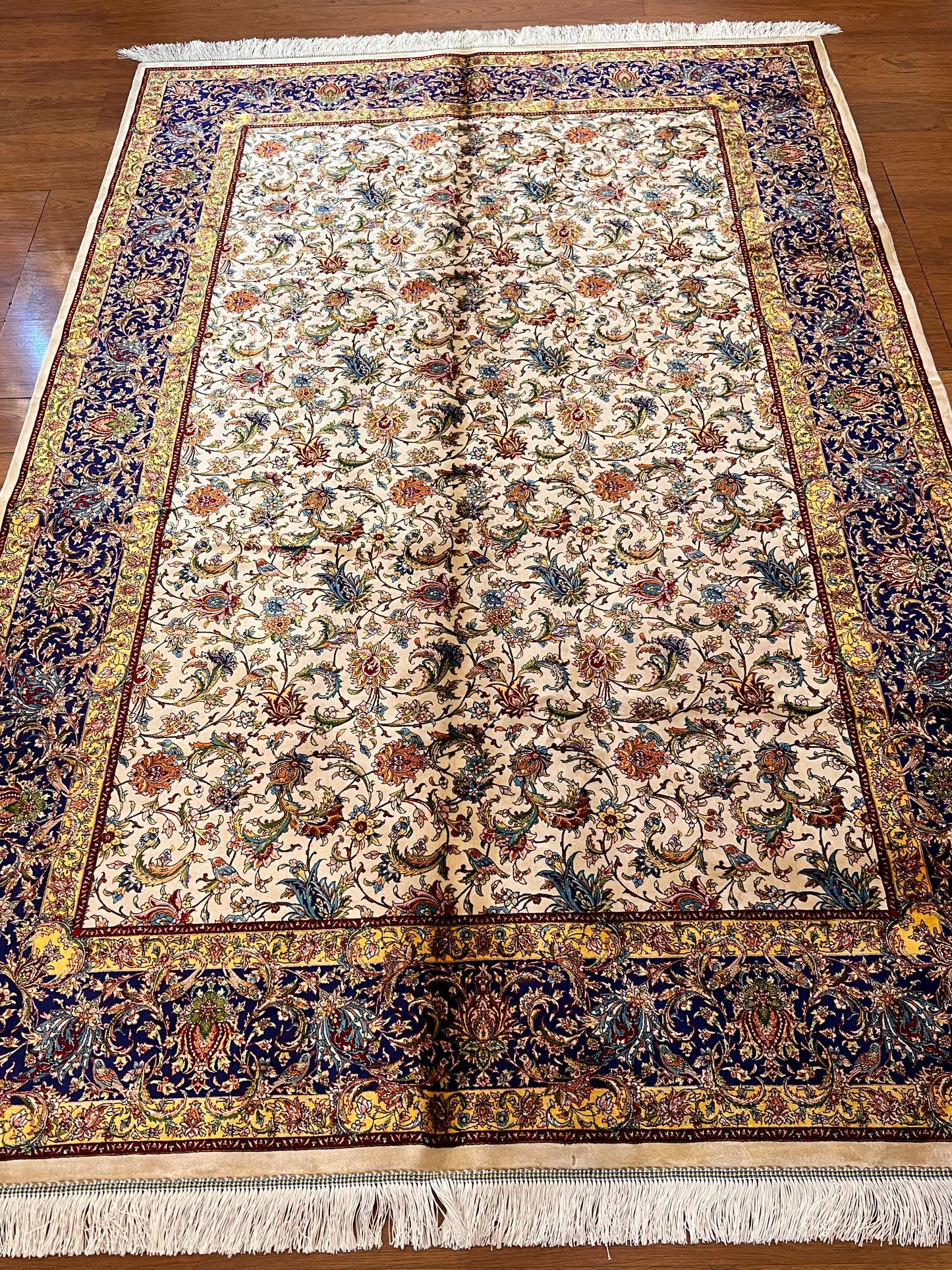 5x8 Luxury Ivory & Navy Bamboo Silk Rug – Intricate All-Over Floral Design – Elegant Turkish Area Rug