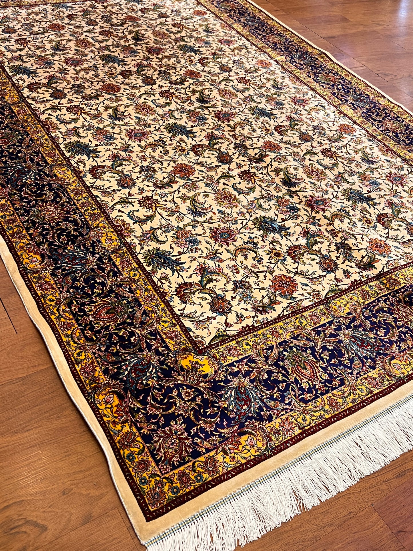 5x8 Luxury Ivory & Navy Bamboo Silk Rug – Intricate All-Over Floral Design – Elegant Turkish Area Rug