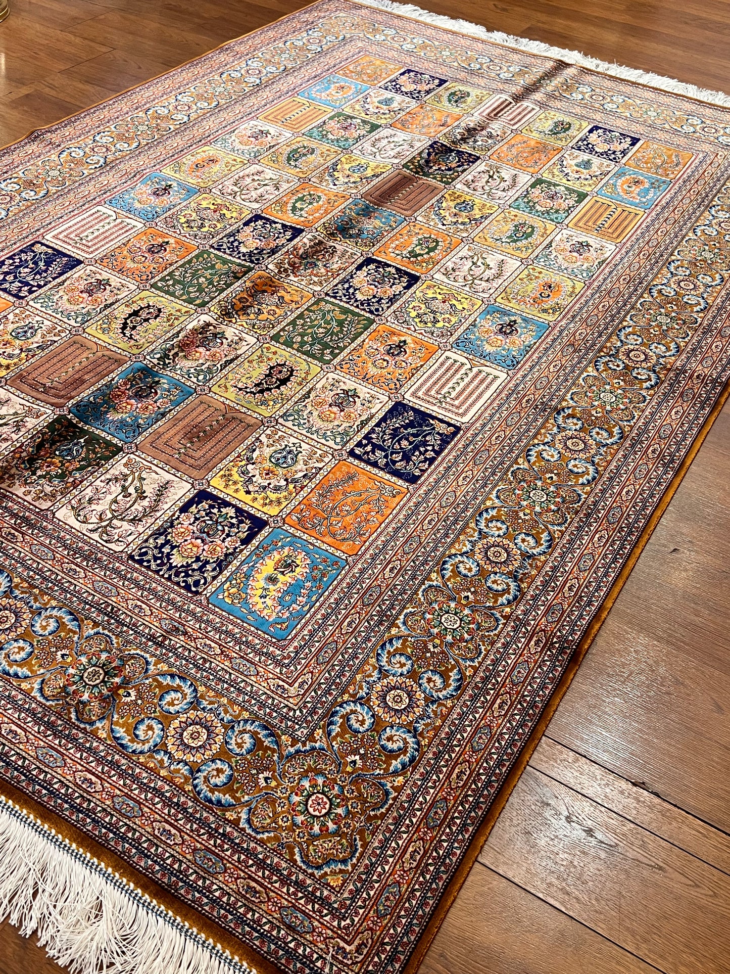5x8 Luxury Bamboo Silk Rug – Multicolor Garden Panel Floral Design – Ornate Turkish Statement Area Rug