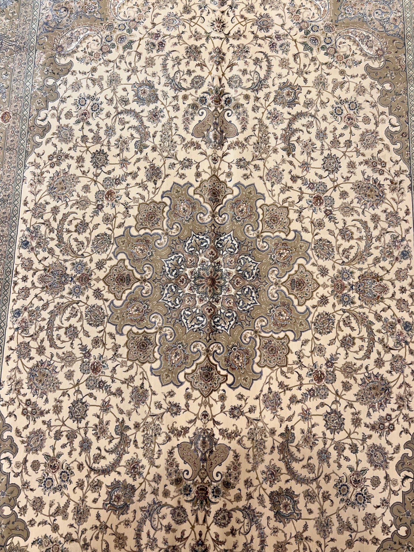5x8 Luxury Ivory & Taupe Bamboo Silk Rug – Elegant Floral Medallion Design – Neutral Turkish Statement Area Rug