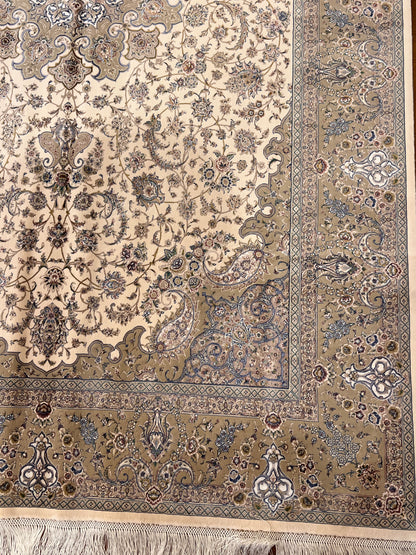 5x8 Luxury Ivory & Taupe Bamboo Silk Rug – Elegant Floral Medallion Design – Neutral Turkish Statement Area Rug
