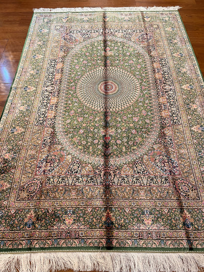 5’ x 8’ Luxury Sage Green Bamboo Silk Rug – Intricate Floral Medallion Design, Elegant Fine Woven Area Rug