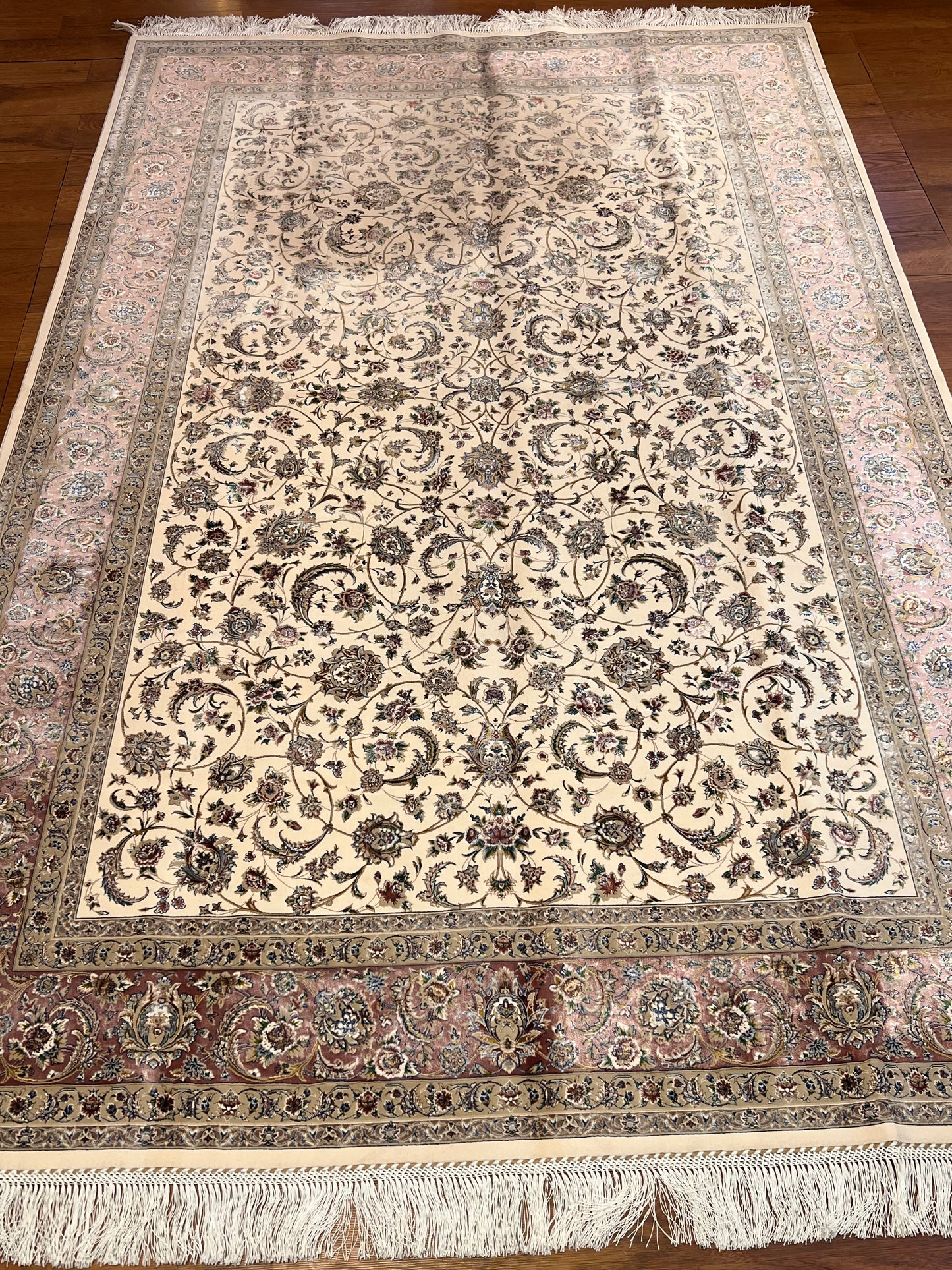 5’ x 8’ Luxury Ivory Bamboo Silk Rug – Elegant All-Over Floral Design, Soft Pink & Gold Accents, Fine Woven Area Rug