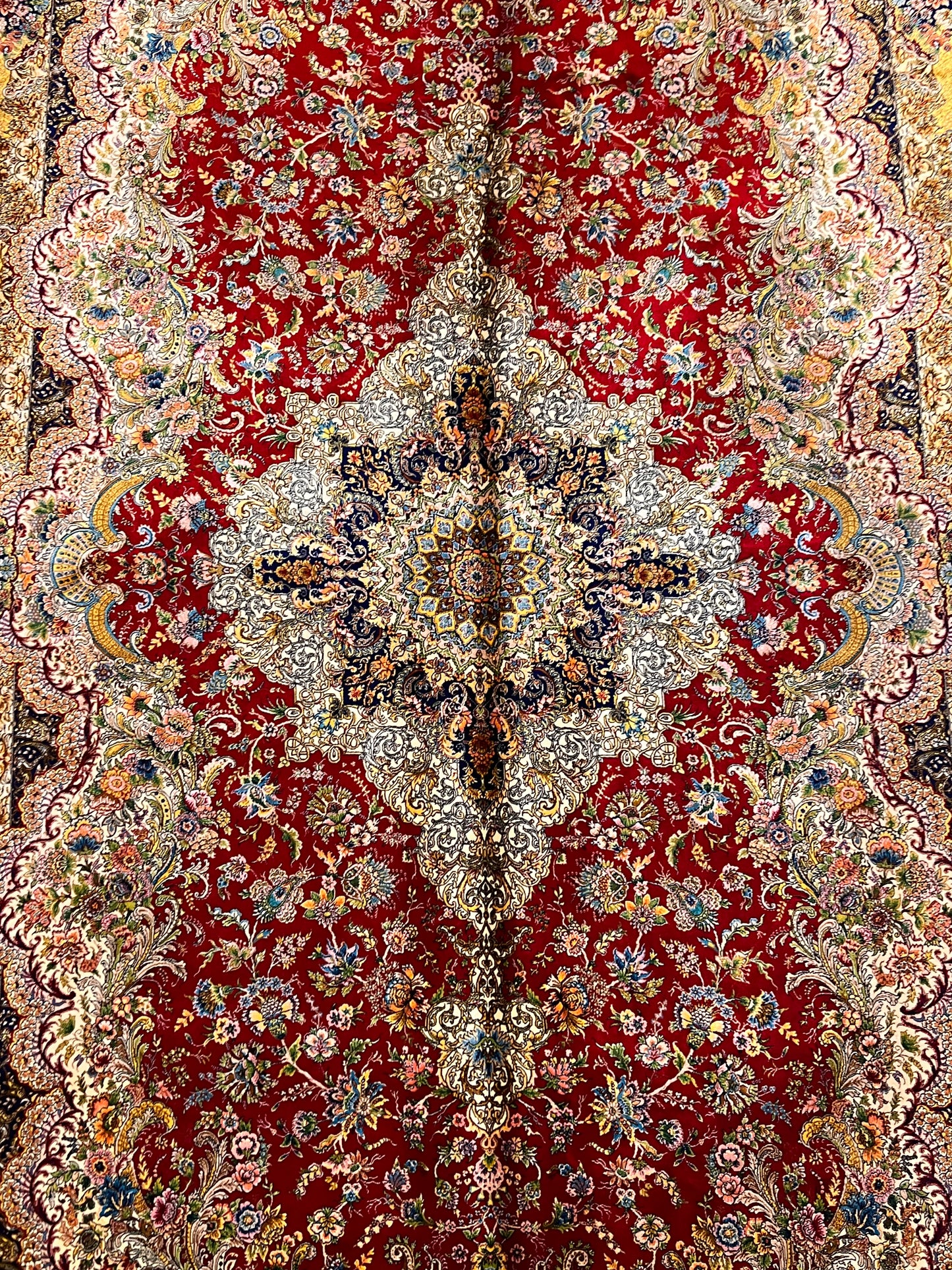5’ x 8’ Luxury Red Bamboo Silk Rug – Grand Floral Medallion Design, Gold & Ivory Accents, Fine Woven Statement Rug