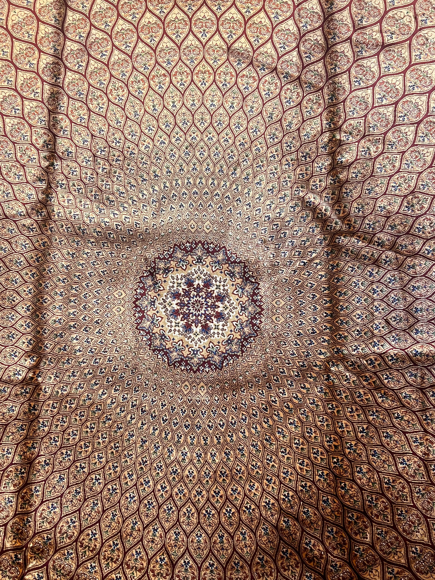 7’ x 10’ Luxury Silk Rug – Burgundy & Ivory Radiating Medallion Design – Intricate Woven Turkish Area Rug
