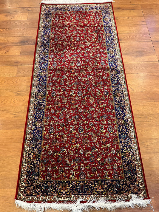 2’7”×6’8” Bamboo Silk Runner Rug – Red & Navy Floral Traditional Turkish Design