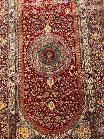 2’7” × 9’9” Bamboo Silk Runner Rug – Red Medallion Traditional Turkish Design