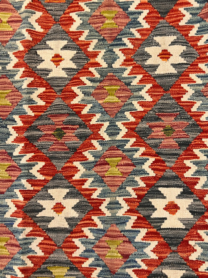 5x7 Fine Quality Handwoven Turkish Kilim Rug – Colorful Geometric Anatolian Rug