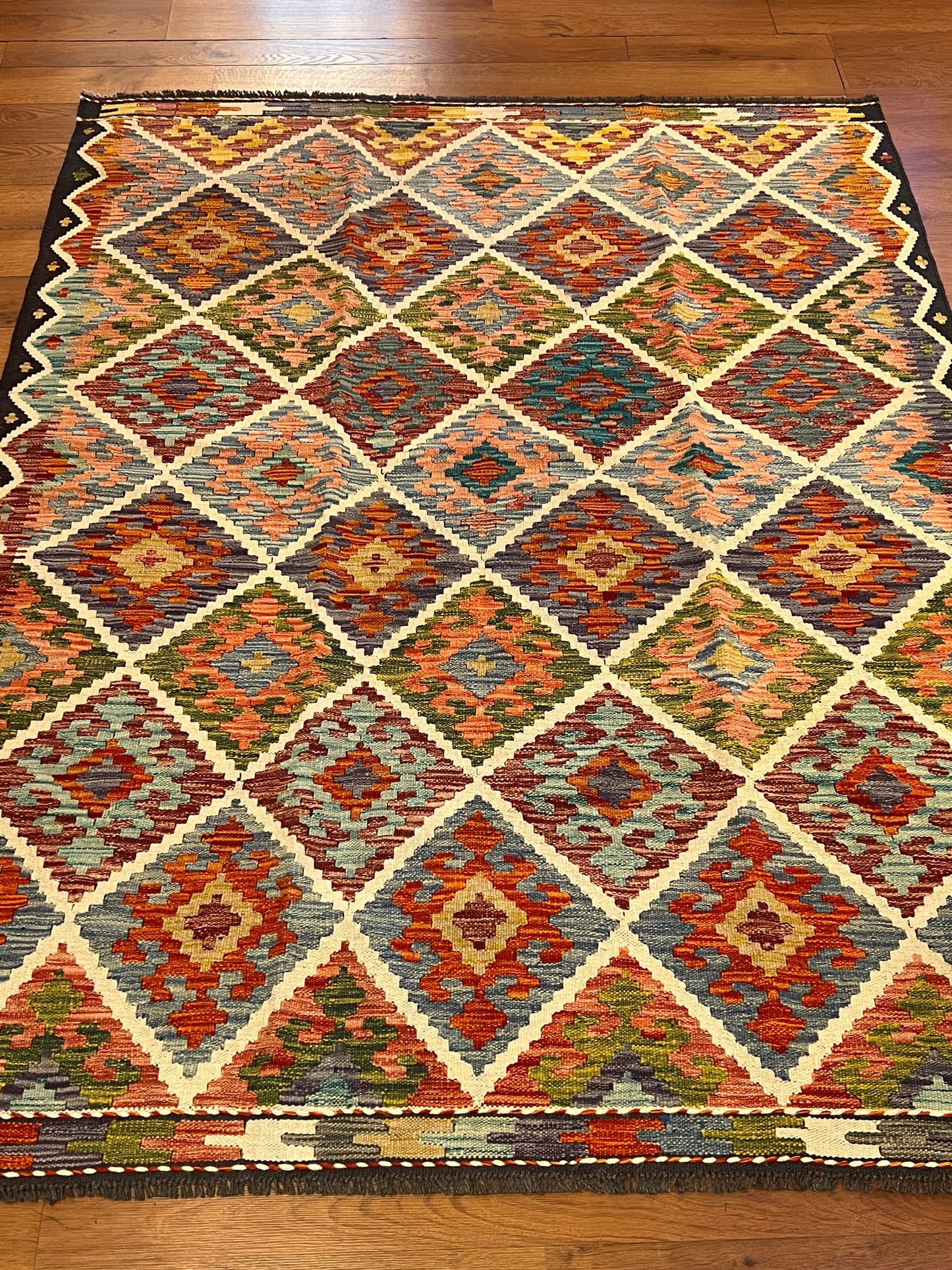 5x7 Fine Quality Handwoven Turkish Kilim Rug – Colorful Diamond Pattern Anatolian Area Rug