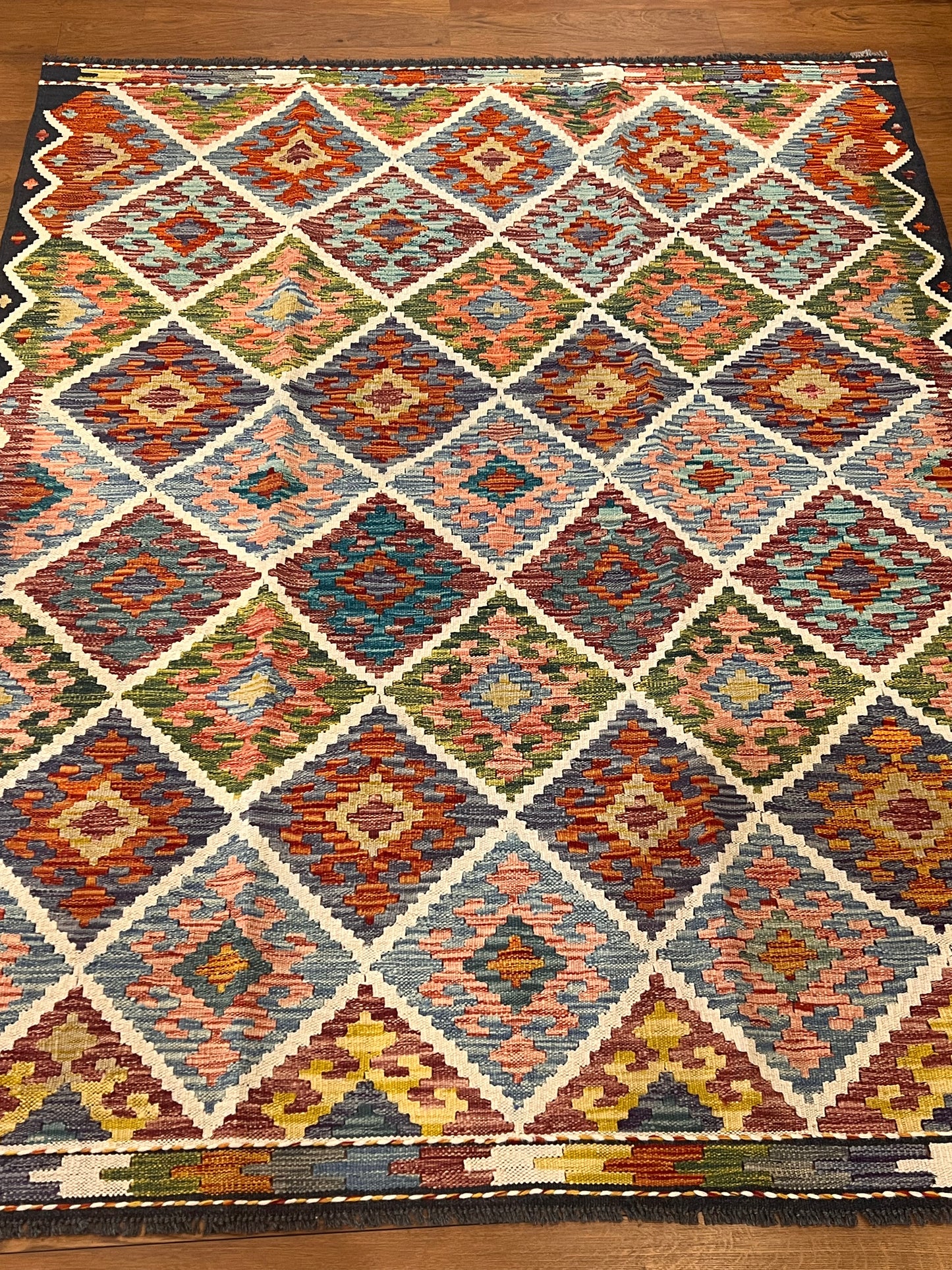 5x7 Fine Quality Handwoven Turkish Kilim Rug – Colorful Diamond Pattern Anatolian Area Rug