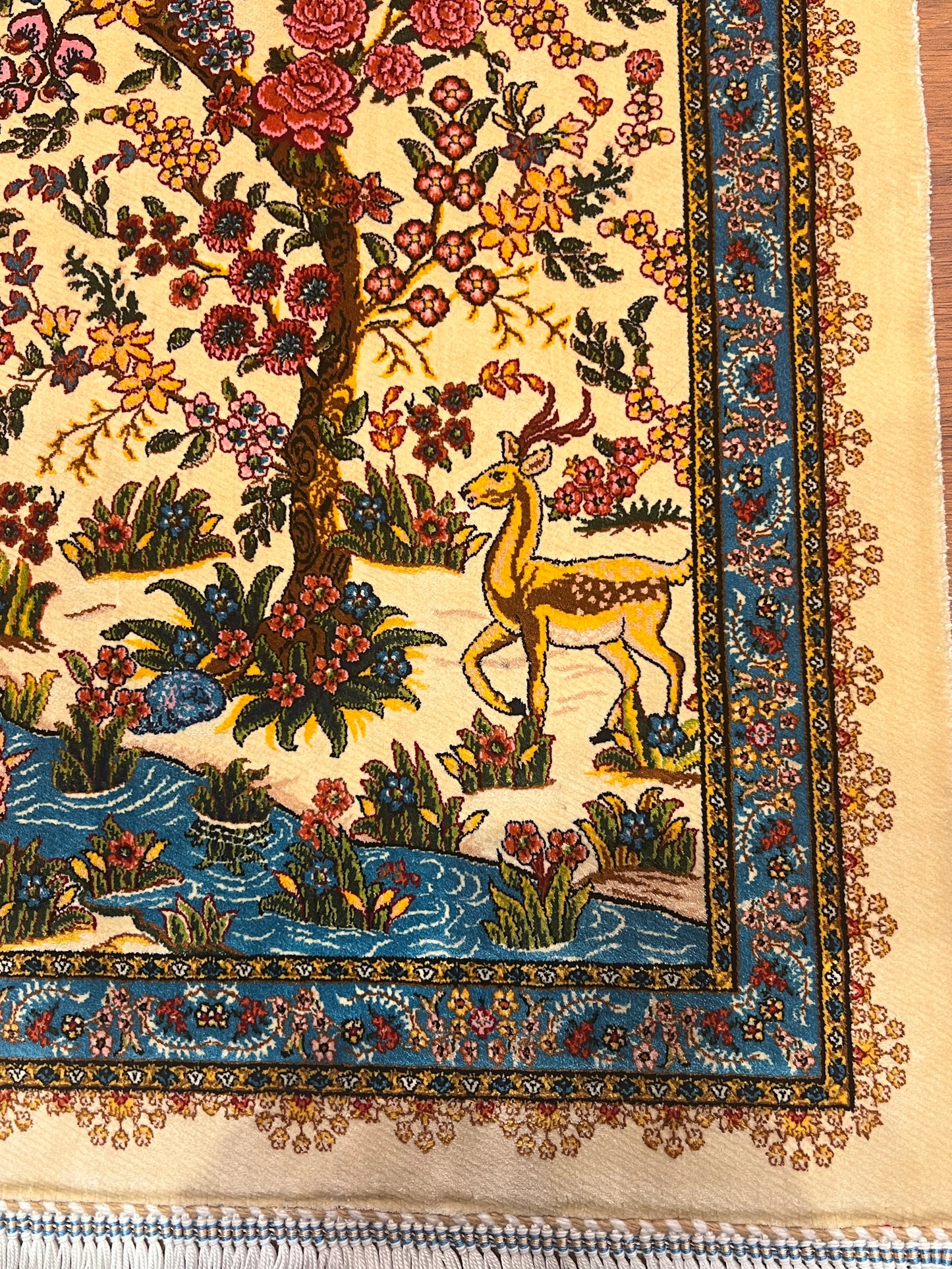 19” x 28” Fine Quality Bamboo Silk Rug – Floral Garden & Deer Design