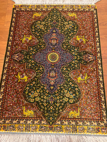 19” x 28” Small Silk Rug – Green & Rust Ornamental Medallion Accent Rug