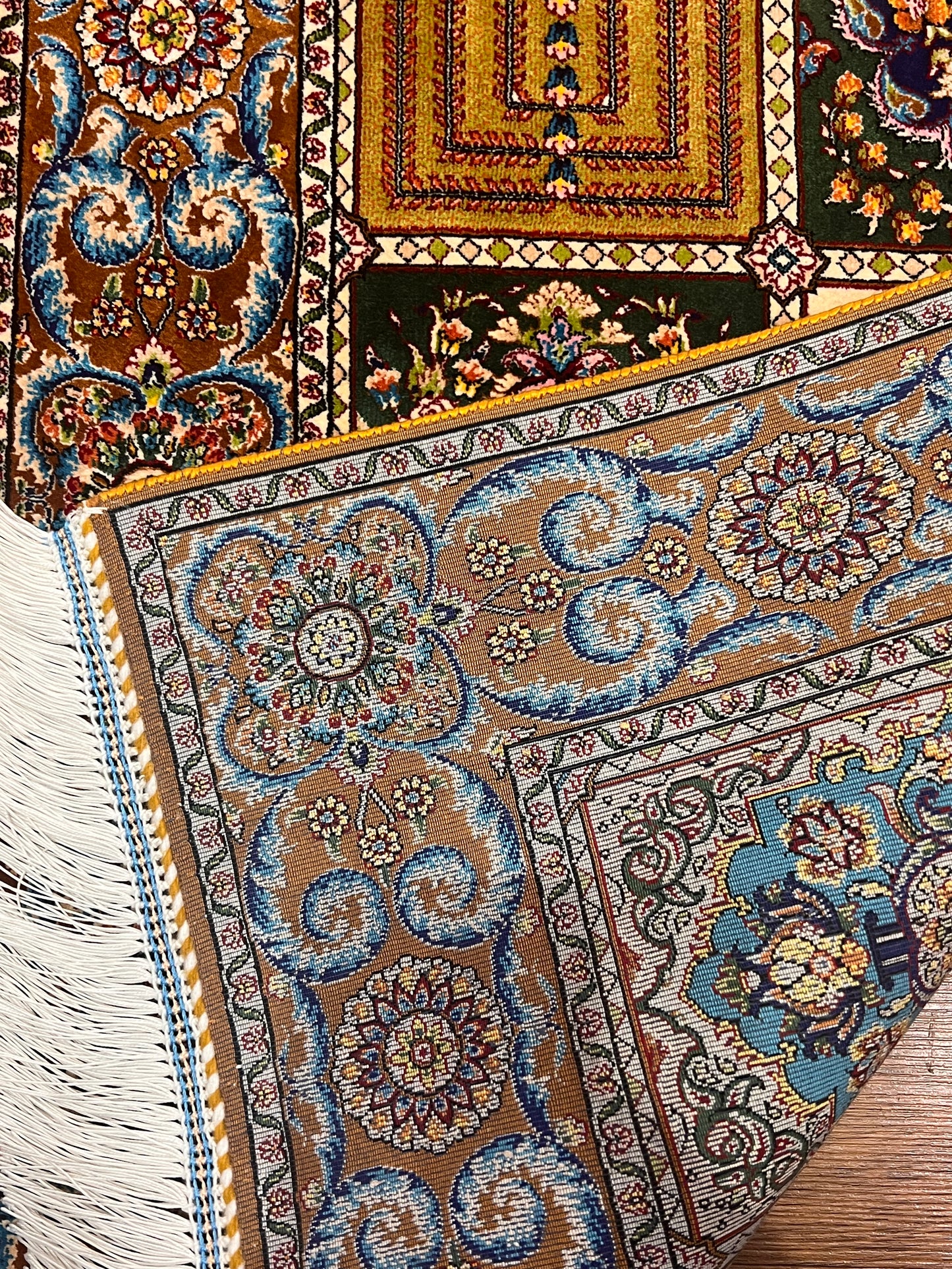19” x 28” Small Silk Rug – Exquisite Garden Panel & Floral Accent Rug