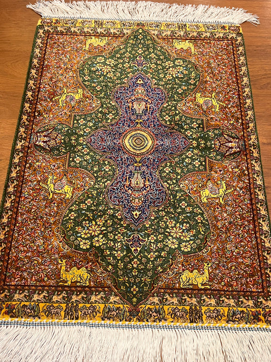 19” x 28” Small Silk Rug – Forest Green & Rust Imperial Medallion Accent Rug