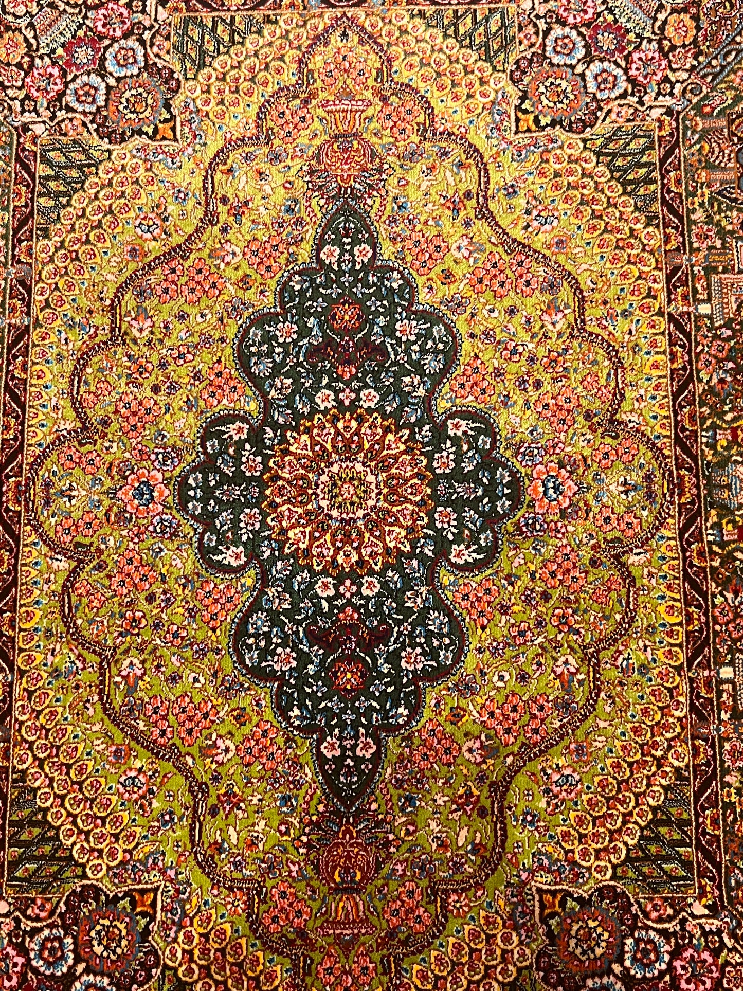19” x 28” Small Silk Rug – Olive Green Garden Medallion Luxury Accent Rug