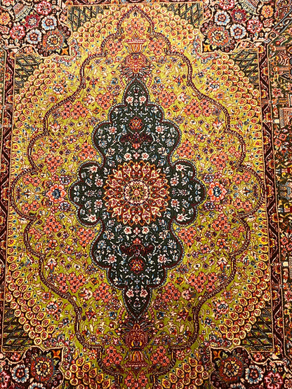 19” x 28” Small Silk Rug – Olive Green Garden Medallion Luxury Accent Rug