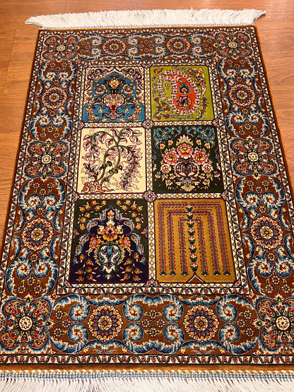 19” x 28” Small Silk Rug – Six-Panel Floral Gallery Luxury Accent Rug