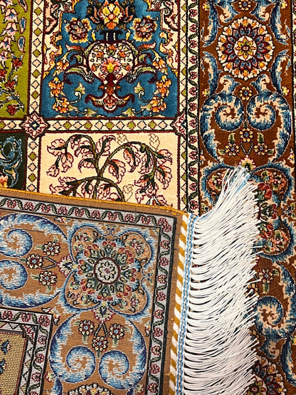 19” x 28” Small Silk Rug – Bakhtiari Garden Panel Design Turkish Accent Rug