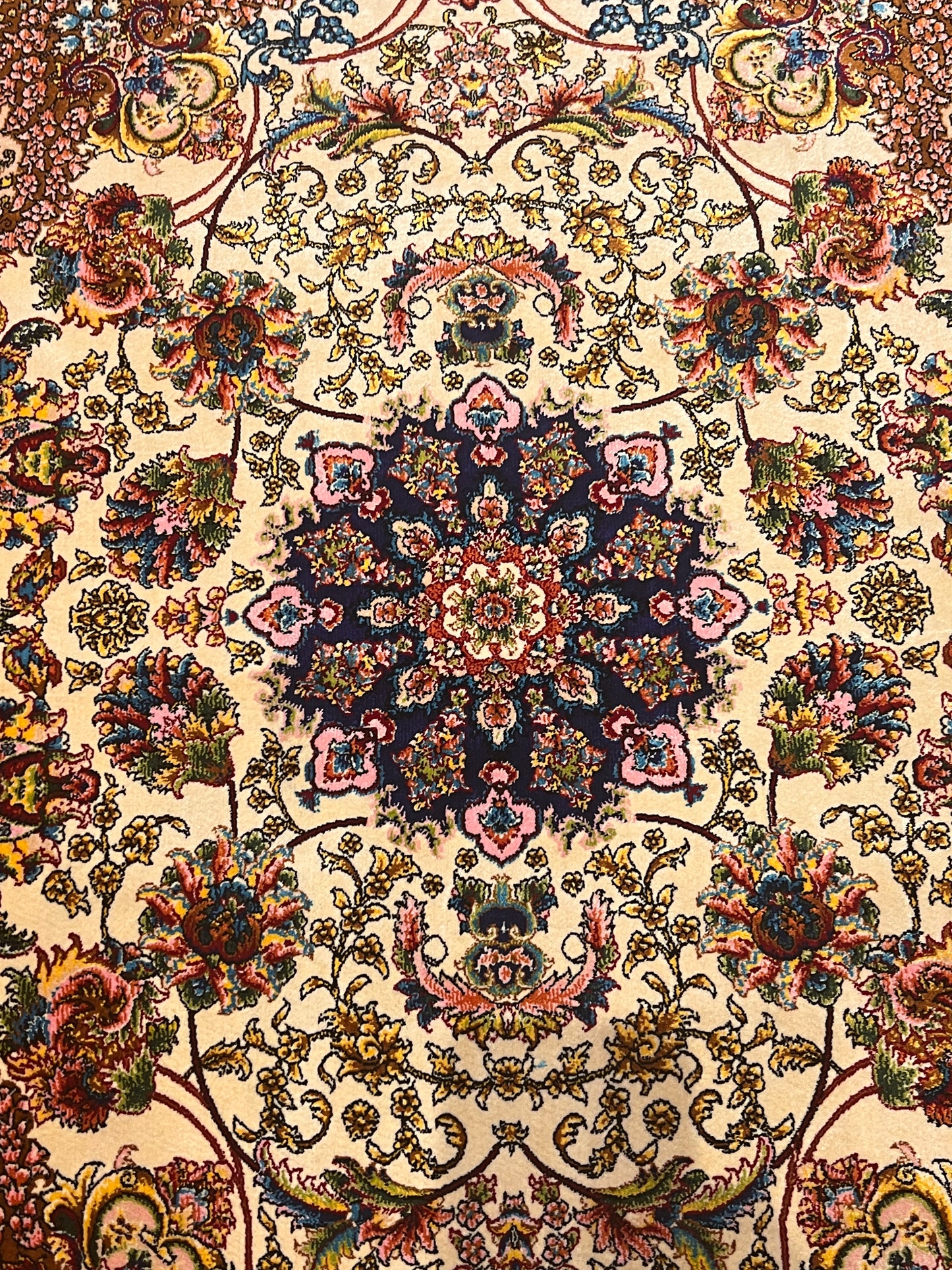 19” x 28” Small Silk Rug – Ivory Floral Medallion Turkish Luxury Accent Rug