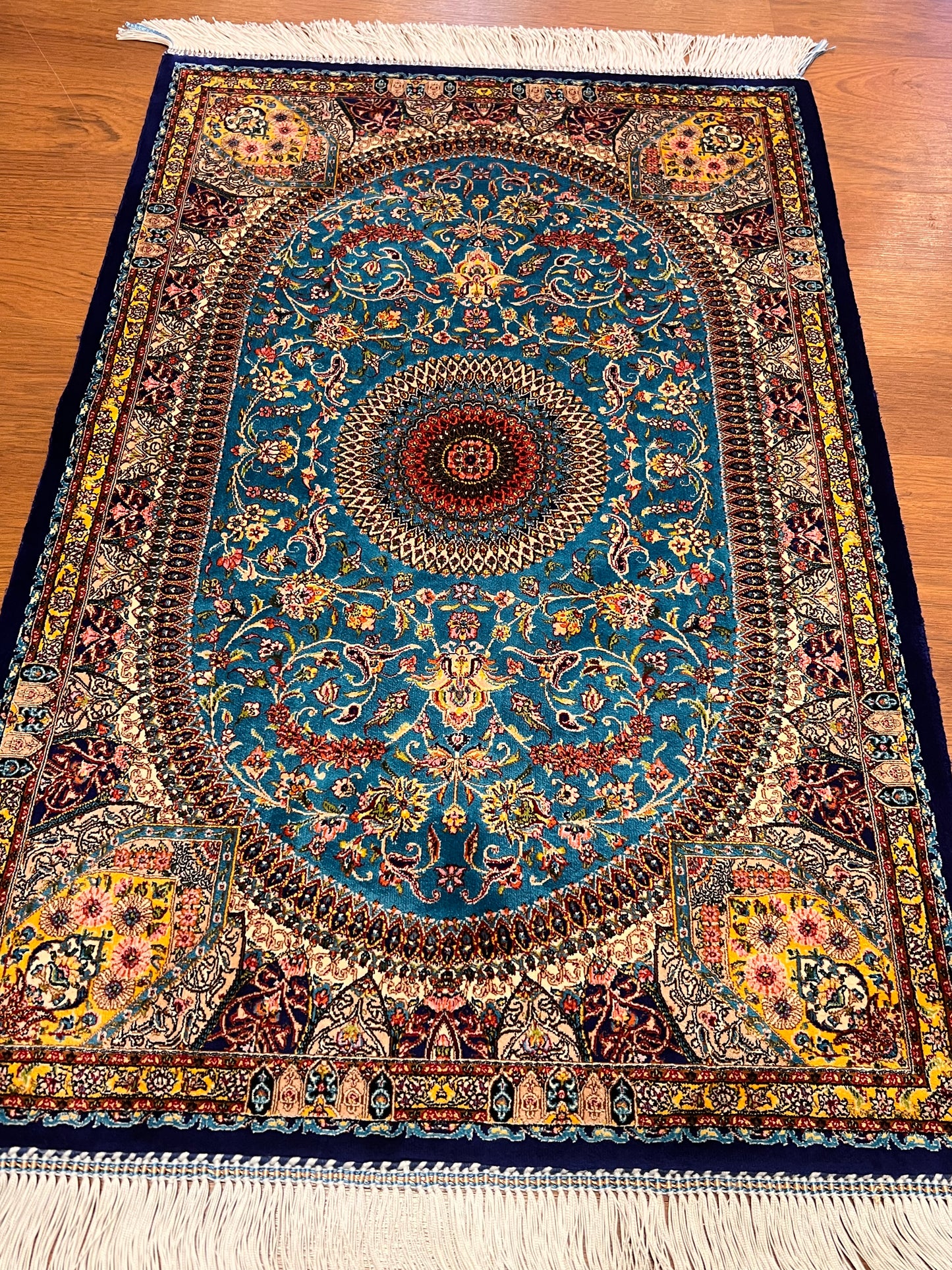 23” × 35” Luxury Turkish Silk Rug – Turquoise Blue & Gold Floral Medallion, Hereke-Inspired Accent Rug