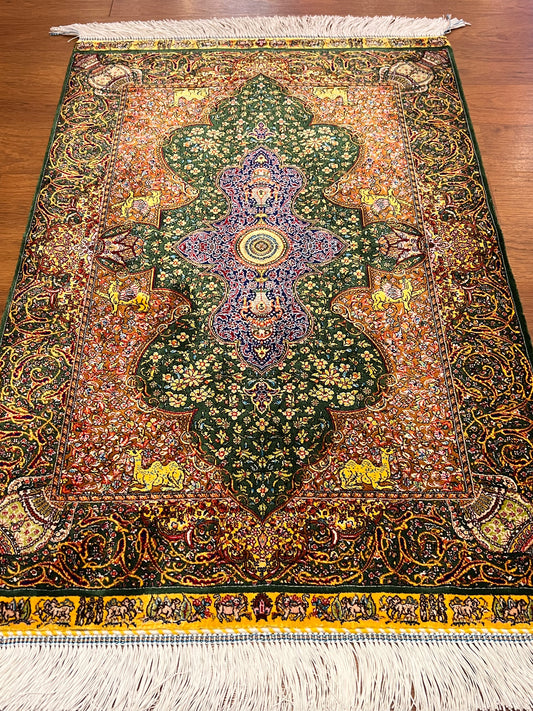 23” × 35” Luxury Turkish Silk Rug – Emerald Green & Gold Oriental Medallion, Hereke-Inspired Floral Accent Rug