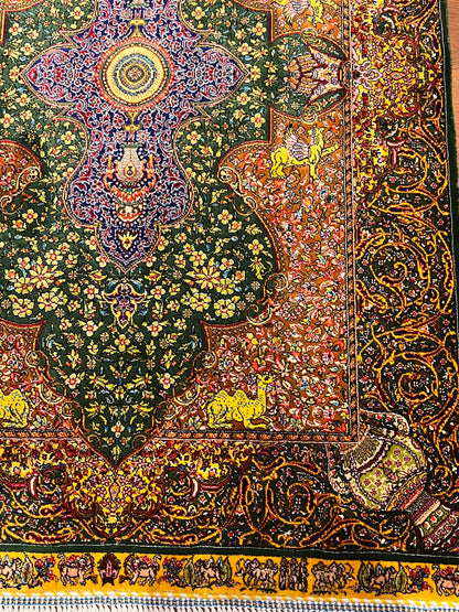 23” × 35” Luxury Turkish Silk Rug – Emerald Green & Gold Oriental Medallion, Hereke-Inspired Floral Accent Rug