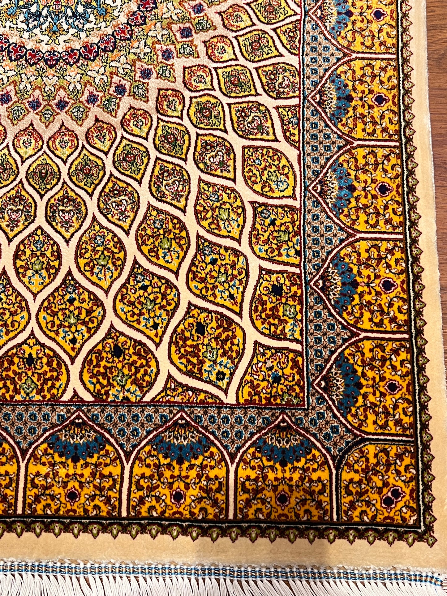 23” × 35” Luxury Turkish Silk Rug – Ivory & Golden Yellow Geometric Floral Medallion, Hereke-Inspired Accent Rug