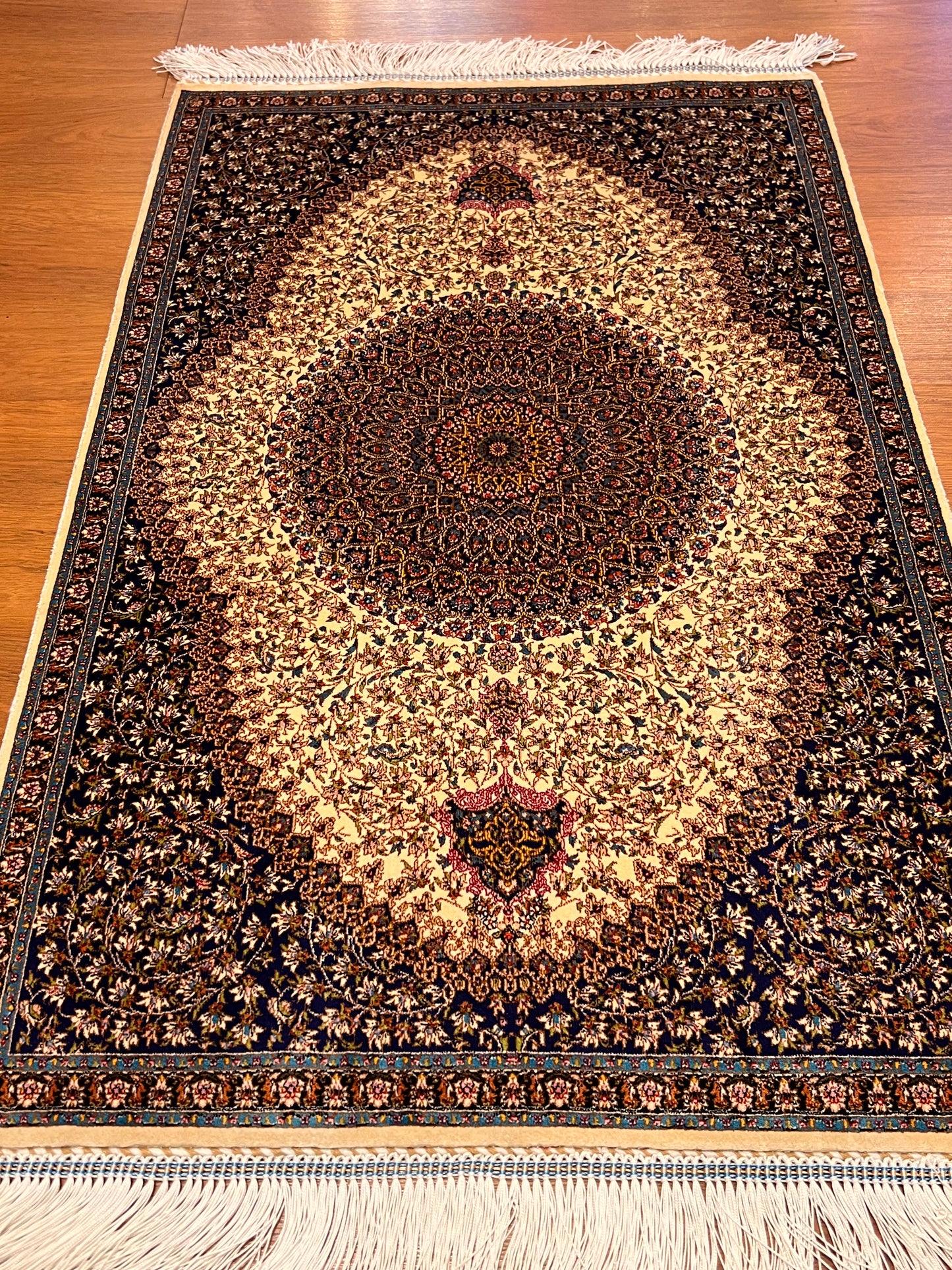 23” × 35” Luxury Turkish Silk Rug – Royal Navy Blue & Ivory Floral Medallion, Hereke-Inspired Oriental Accent Rug
