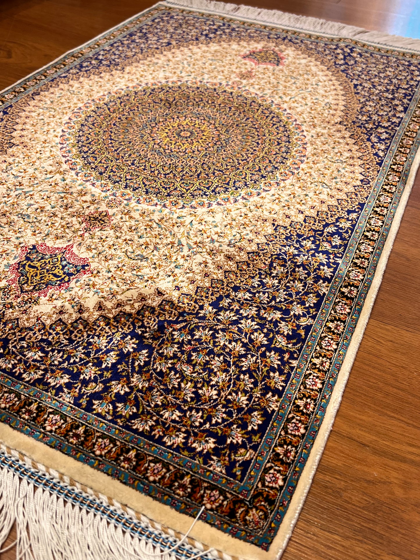 23” × 35” Luxury Turkish Silk Rug – Royal Navy Blue & Ivory Floral Medallion, Hereke-Inspired Oriental Accent Rug