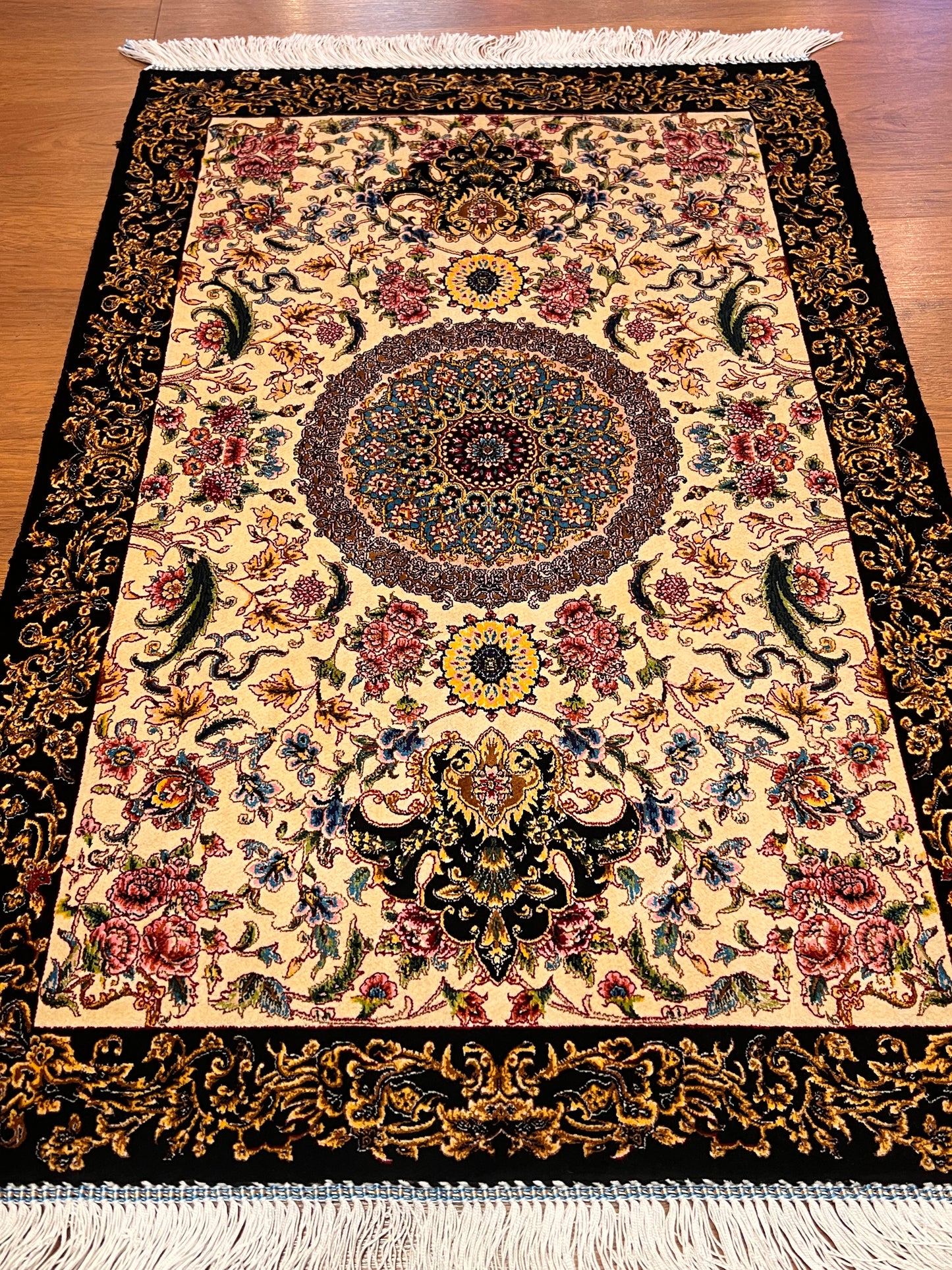 23” × 35” Luxury Turkish Silk Rug – Ivory & Black with Gold Floral Medallion, Hereke-Inspired Small Accent Rug