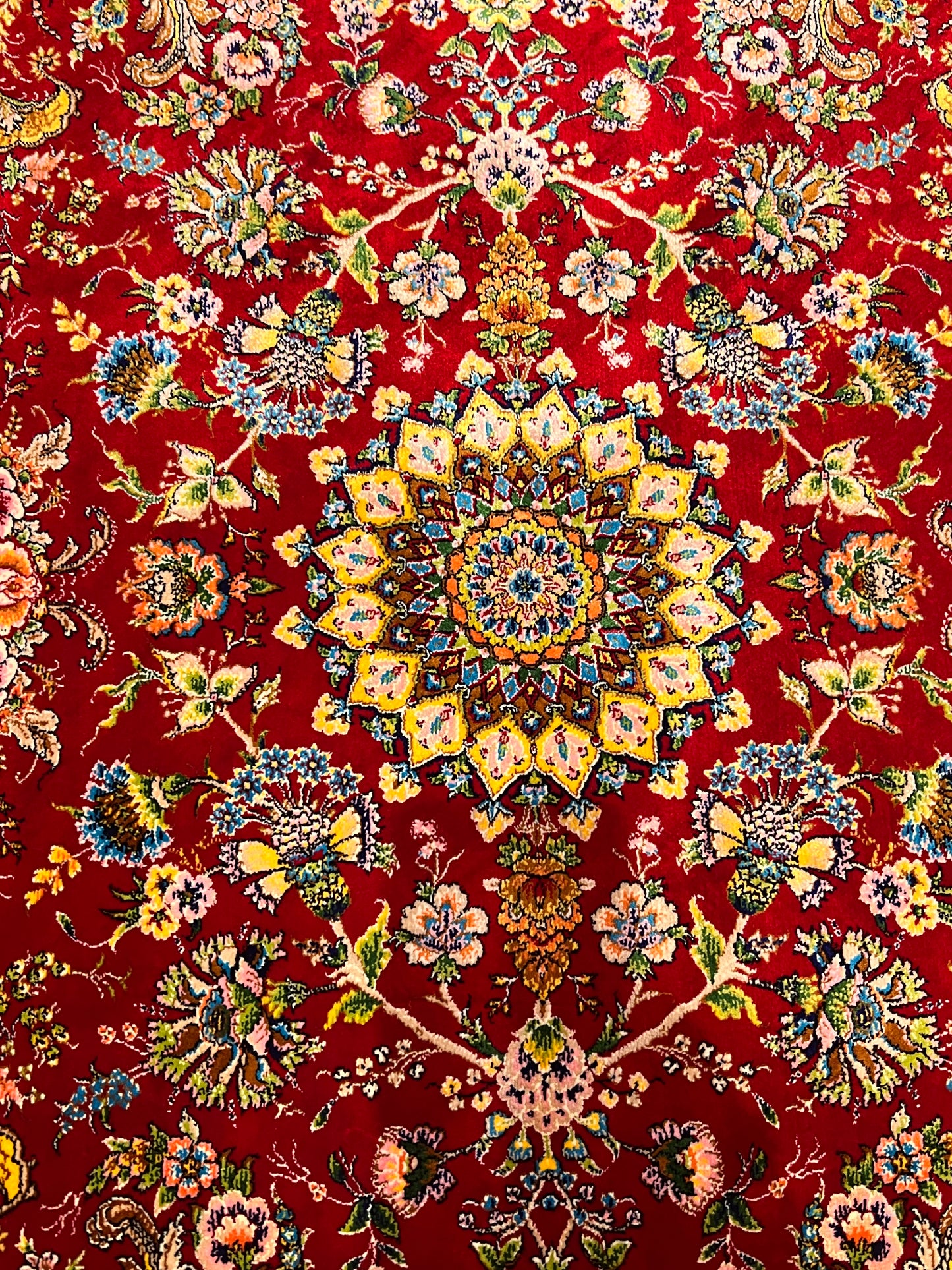 23” x 35” Luxury Turkish Silk Rug – Ruby Red Floral Medallion Design, Oriental Accent Rug with Hand-Finished Fringe