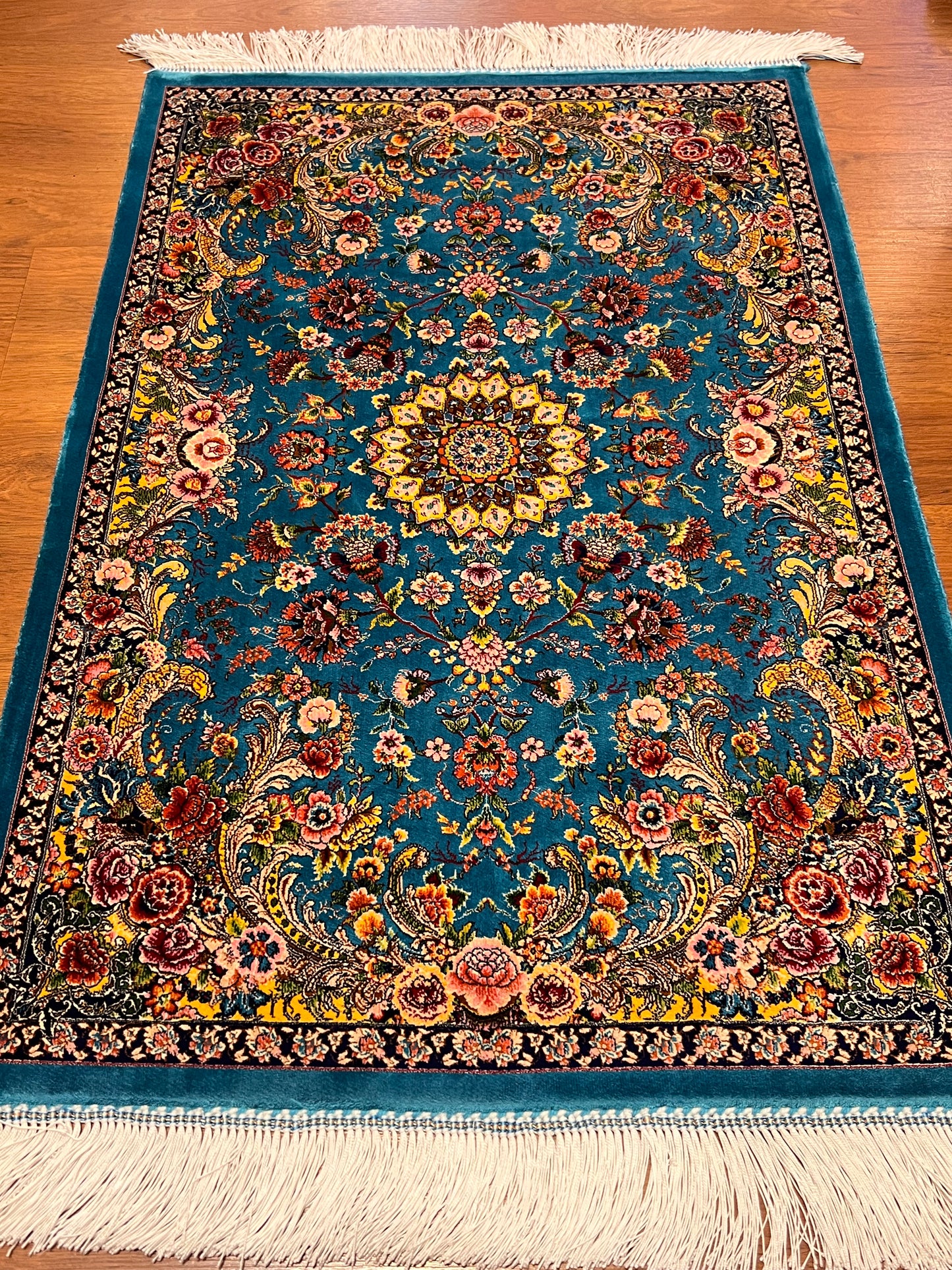23” × 35” Luxury Turkish Bamboo Silk Rug – Turquoise Blue Floral Medallion, Elegant Small Accent Rug