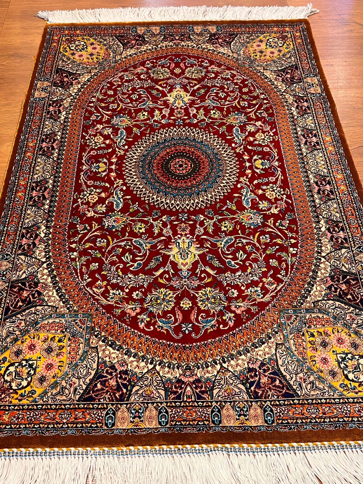 23” × 35” Luxury Turkish Bamboo Silk Rug – Ruby Red & Gold Floral Medallion, Elegant Small Accent Rug