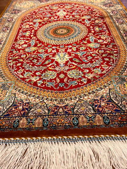 23” × 35” Luxury Turkish Bamboo Silk Rug – Ruby Red & Gold Floral Medallion, Elegant Small Accent Rug