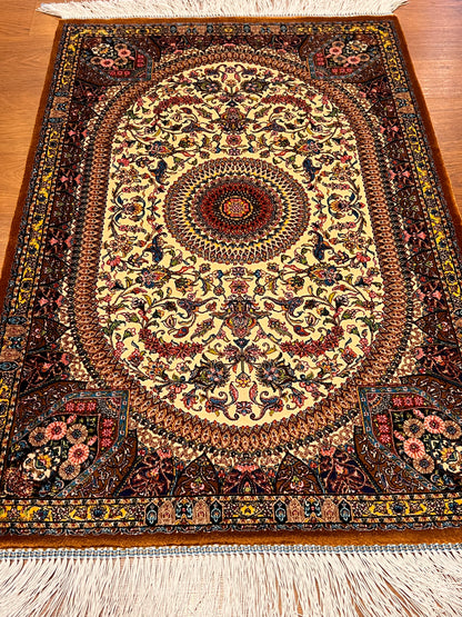 23” × 35” Luxury Turkish Bamboo Silk Rug – Ivory & Antique Gold Floral Starburst Medallion Accent Rug