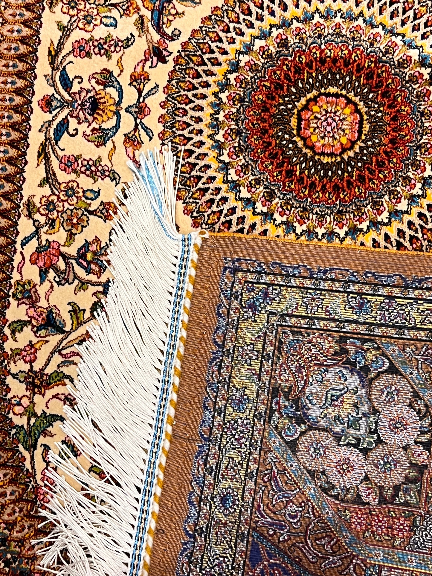 23” × 35” Luxury Turkish Bamboo Silk Rug – Ivory & Antique Gold Floral Starburst Medallion Accent Rug