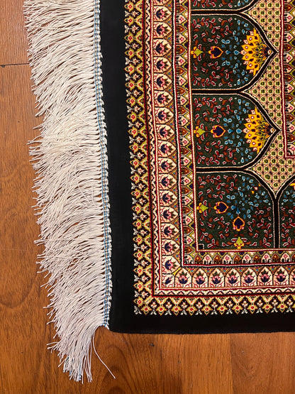 Bamboo Silk Area Rug – Elegant Dome Medallion Design – 6’ x 10’