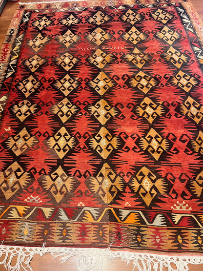 80-Year-Old Handwoven Turkish Kilim – Signed by the Weaver